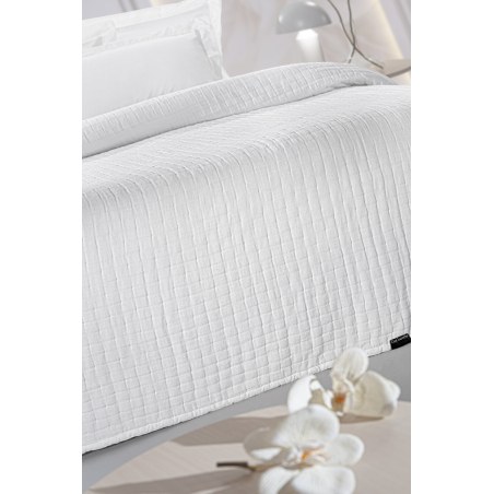 Κουβερλί King Size Guy Laroche Must White 270x250