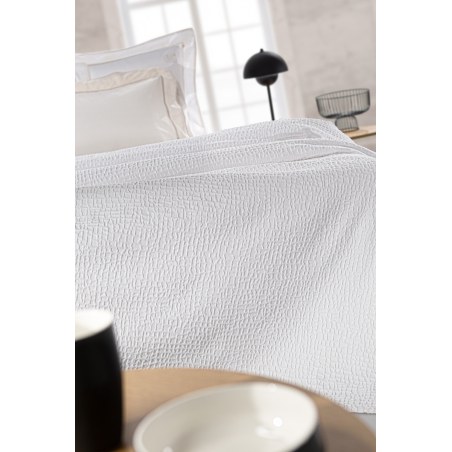 Κουβέρτα King Size Guy Laroche Luna White 260x250