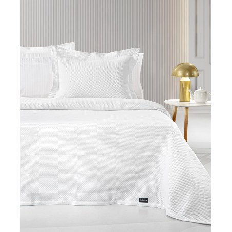 Κουβέρτα Υπέρδιπλη Guy Laroche Slalom White 245x260