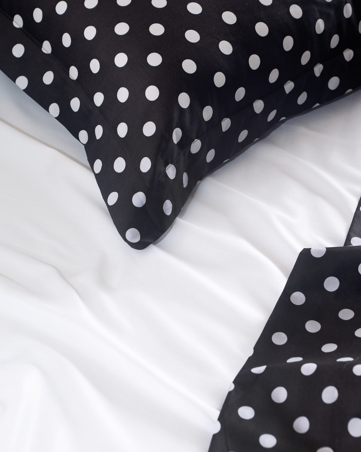 Σετ Σεντόνια Υπέρδιπλα 4 Τεμαχίων Rythmos Coquette Μαύρο 240x260