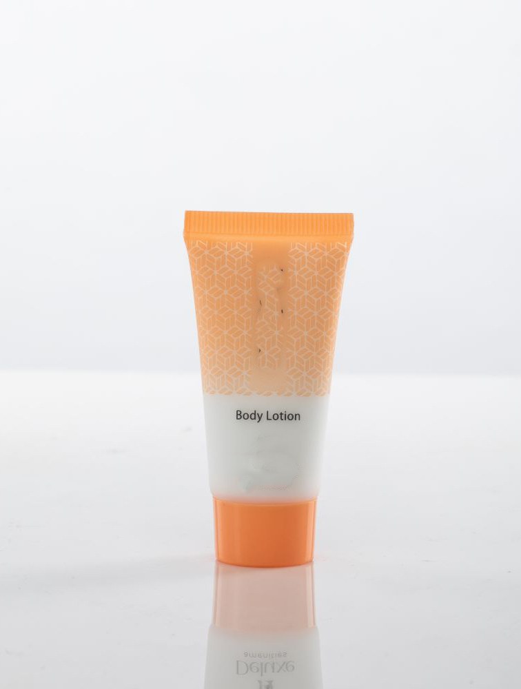 Body lotion σε σωληνάριο VELVIA-5210186098325