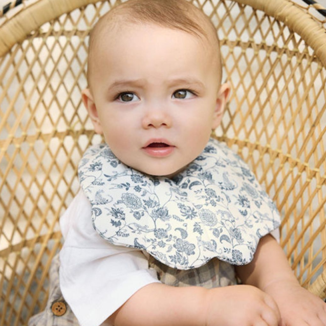 Σαλιάρα Μπαντάνα Elodie Garden Leo 	BR79452