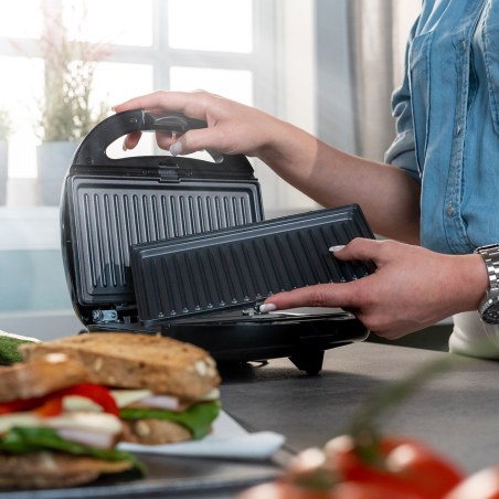 Estia Τοστιέρα Black & Inox 2 Θέσεων 850W Με Αποσπώμενες Αντικολλητικες Πλάκες